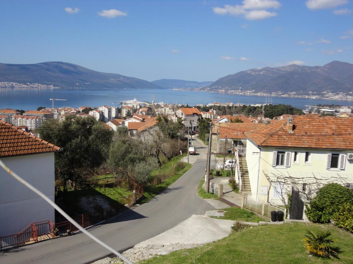 Apartment Lana Тиват Экстерьер фото