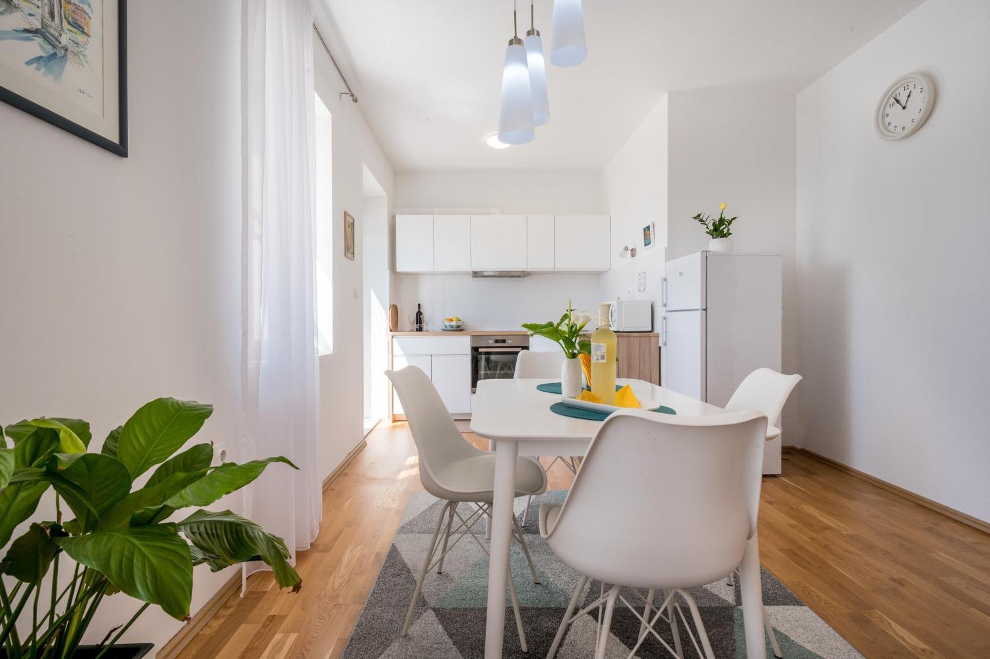 Apartment Lana Тиват Экстерьер фото