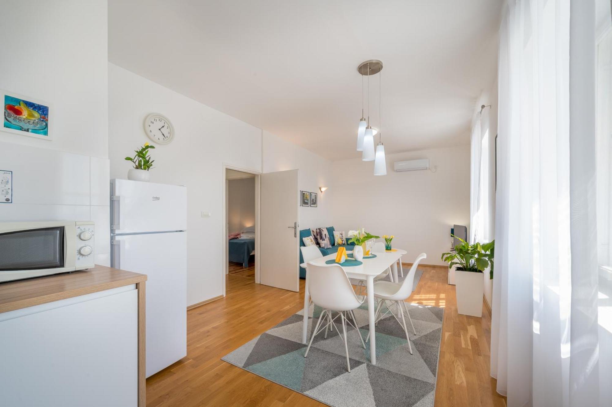 Apartment Lana Тиват Экстерьер фото